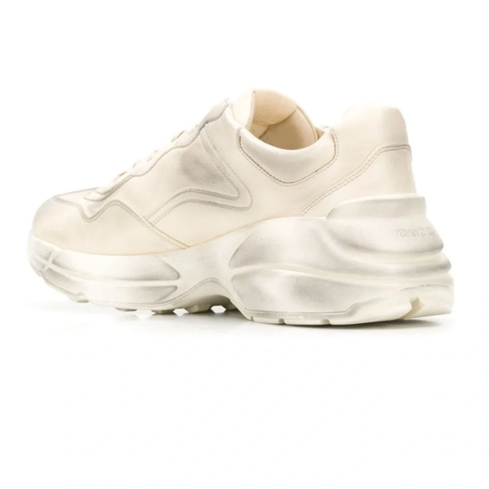 Gucci Rhyton Distressed Mouth Sneakers - White and Red Size 37.5